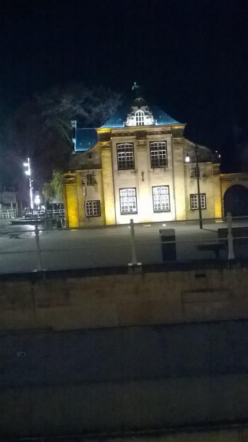 Готель Ziza Valkenburg aan de Geul Екстер'єр фото